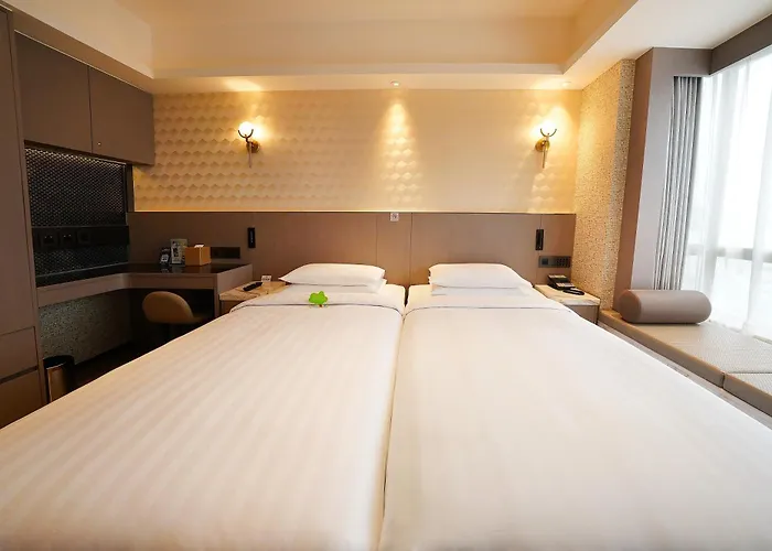 China Dragon Hotel